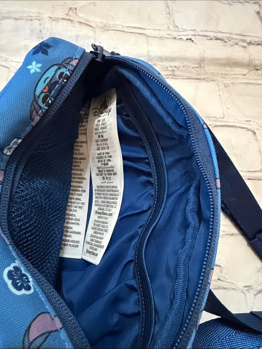 Disney compact blue